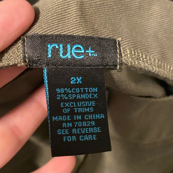 Rue 21 skirt - Picture 3 of 3